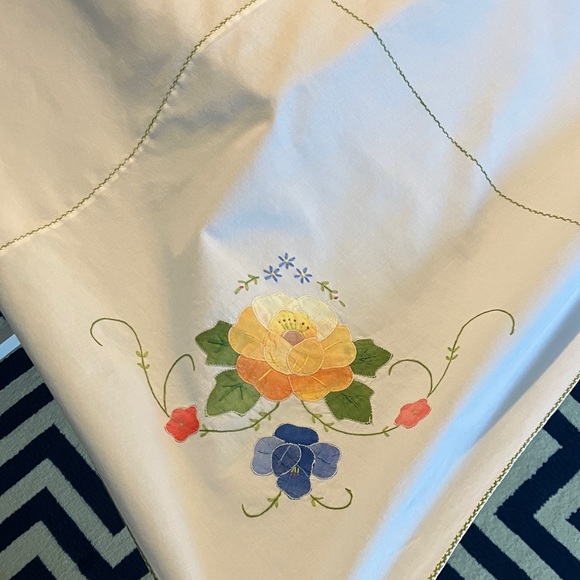 Vintage Rectangular White Cotton Tablecloth with Colorful Appliqué 83” L x 66” W - Picture 3 of 8